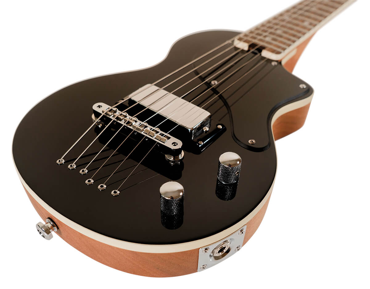 Blackstar Carry-on Travel Guitar Deluxe Pack